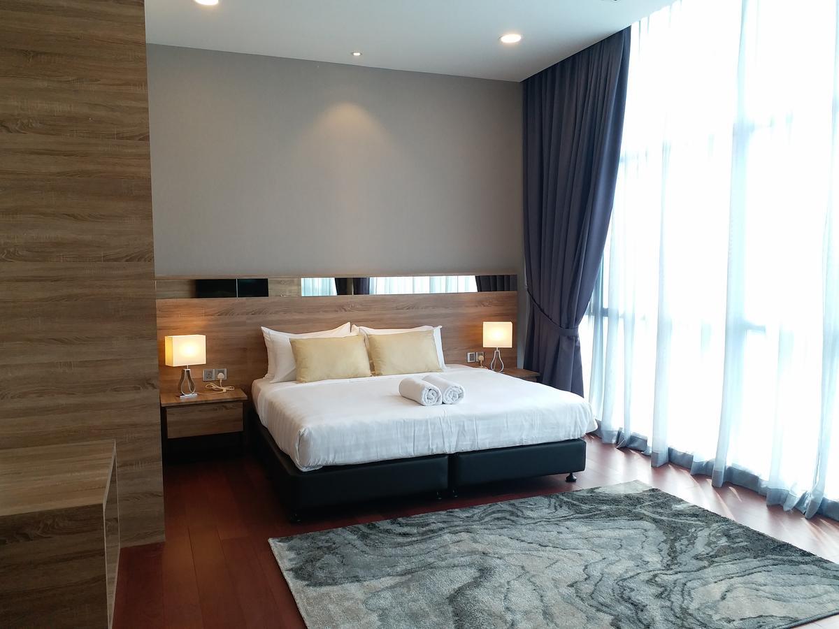 Jb City Paragon Serviced Apartment Johor Bahru Exterior photo